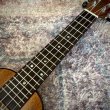 画像4:  【OUTLET】  KUMU ukulele / Soprano Tuxedo   (4)